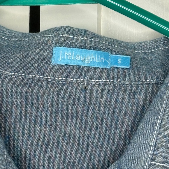 J. McLaughlin Chambray with front pockets and button front, Small - Picture 2 of 6